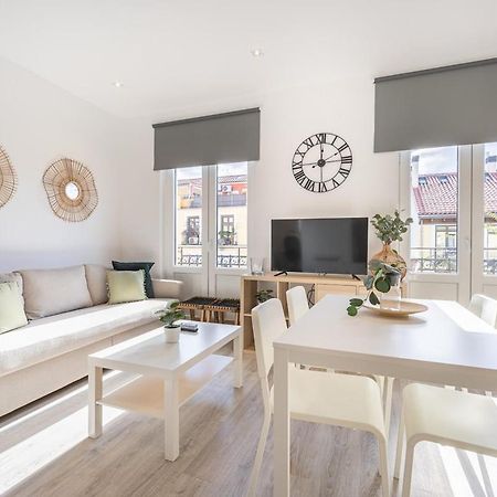 Apartamento Con Vistas En Lavapies Apartment มาดริด ภายนอก รูปภาพ