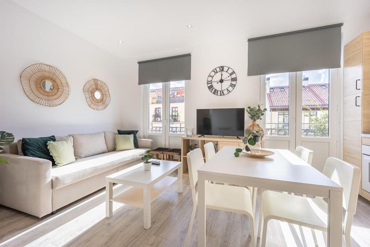 Apartamento Con Vistas En Lavapies Apartment มาดริด ภายนอก รูปภาพ