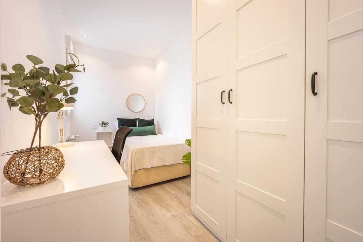 Apartamento Con Vistas En Lavapies Apartment มาดริด ภายนอก รูปภาพ