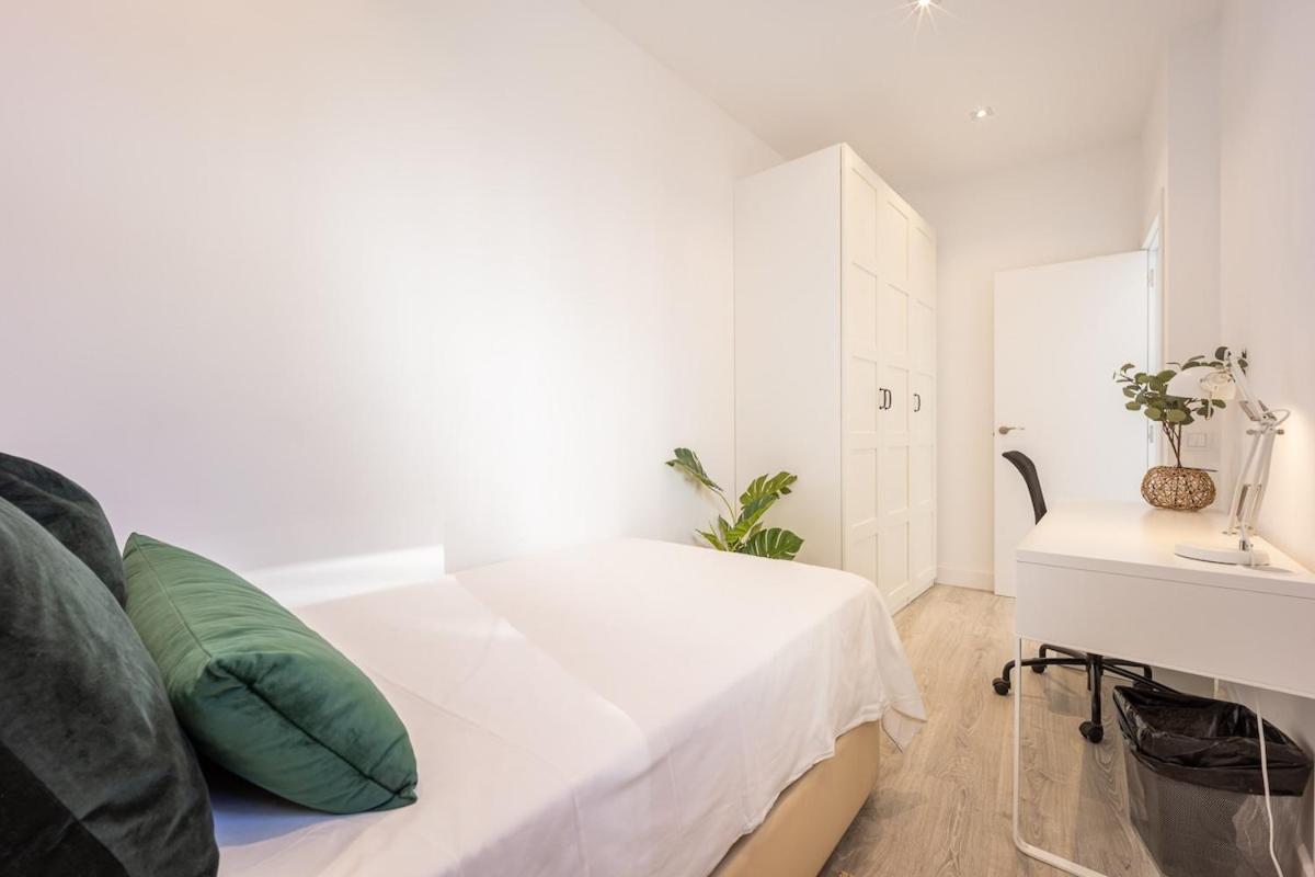 Apartamento Con Vistas En Lavapies Apartment มาดริด ภายนอก รูปภาพ