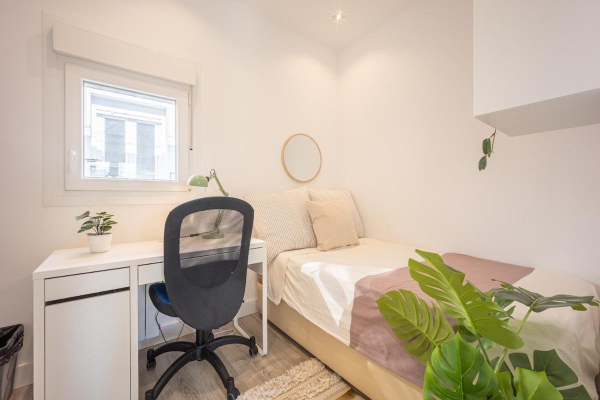 Apartamento Con Vistas En Lavapies Apartment มาดริด ภายนอก รูปภาพ