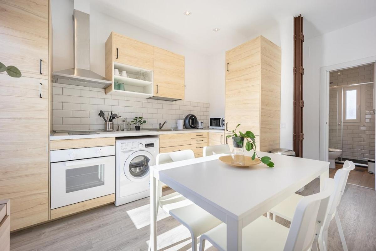 Apartamento Con Vistas En Lavapies Apartment มาดริด ภายนอก รูปภาพ